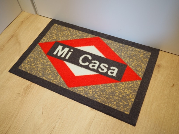 MI CASA 40 x 70 cm.