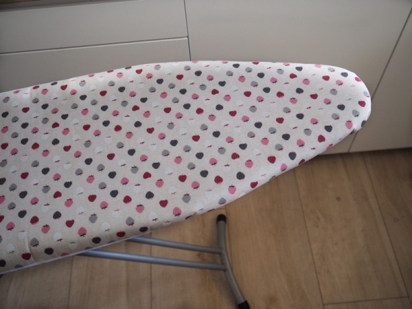 DORINE 130 x 43 cm.